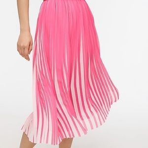 🍁 NWT J.Crew hot pink fuchsia swing pleated skirt